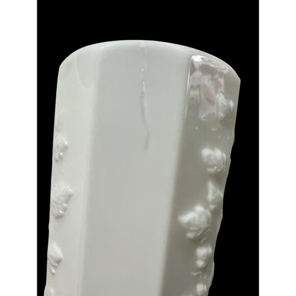 Westmorland Paneled Grape Milk Glass Tumblers-Set of 6-Vintage White Cups-Retro - Picture 7 of 7